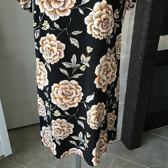 Floral Dress Women’s SMALL Black & Beige Lotus Print Career Forever 21 Tags NEW - Picture 11 of 15